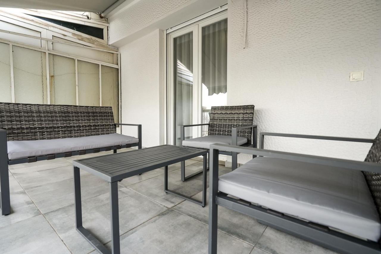 Castle Of Beauty In Thessaloniki Apartment Exterior foto