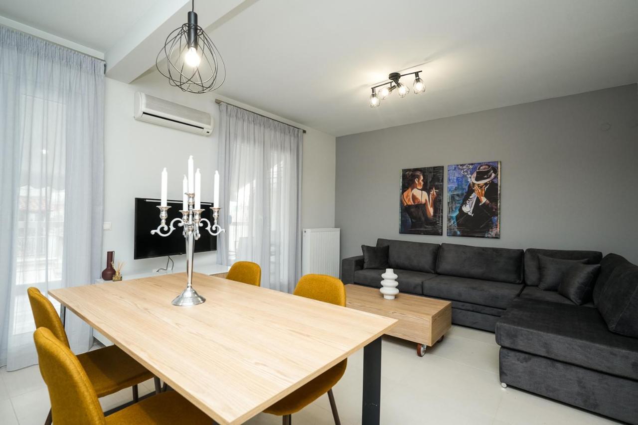 Castle Of Beauty In Thessaloniki Apartment Exterior foto